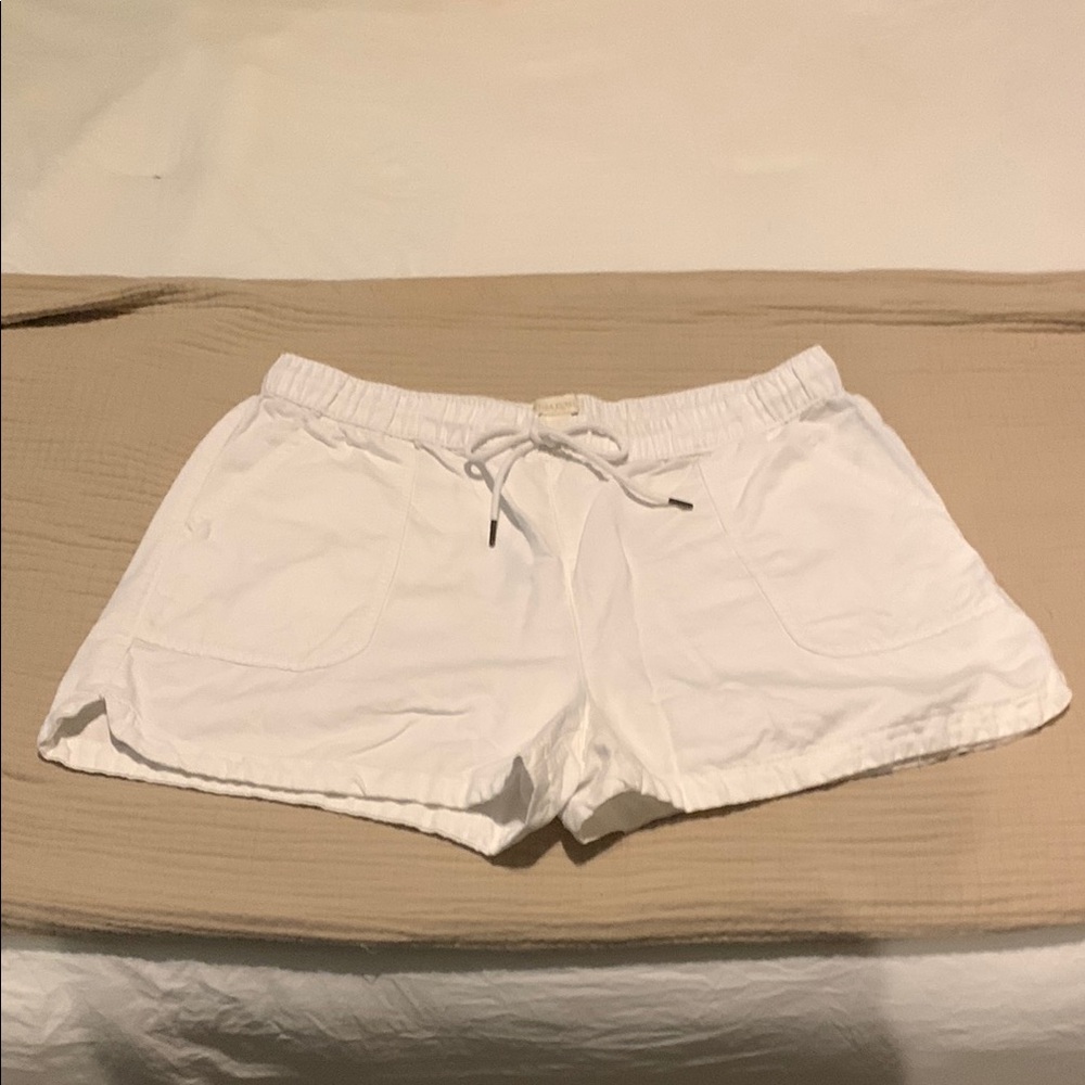 Women's White Linen Casual Shorts